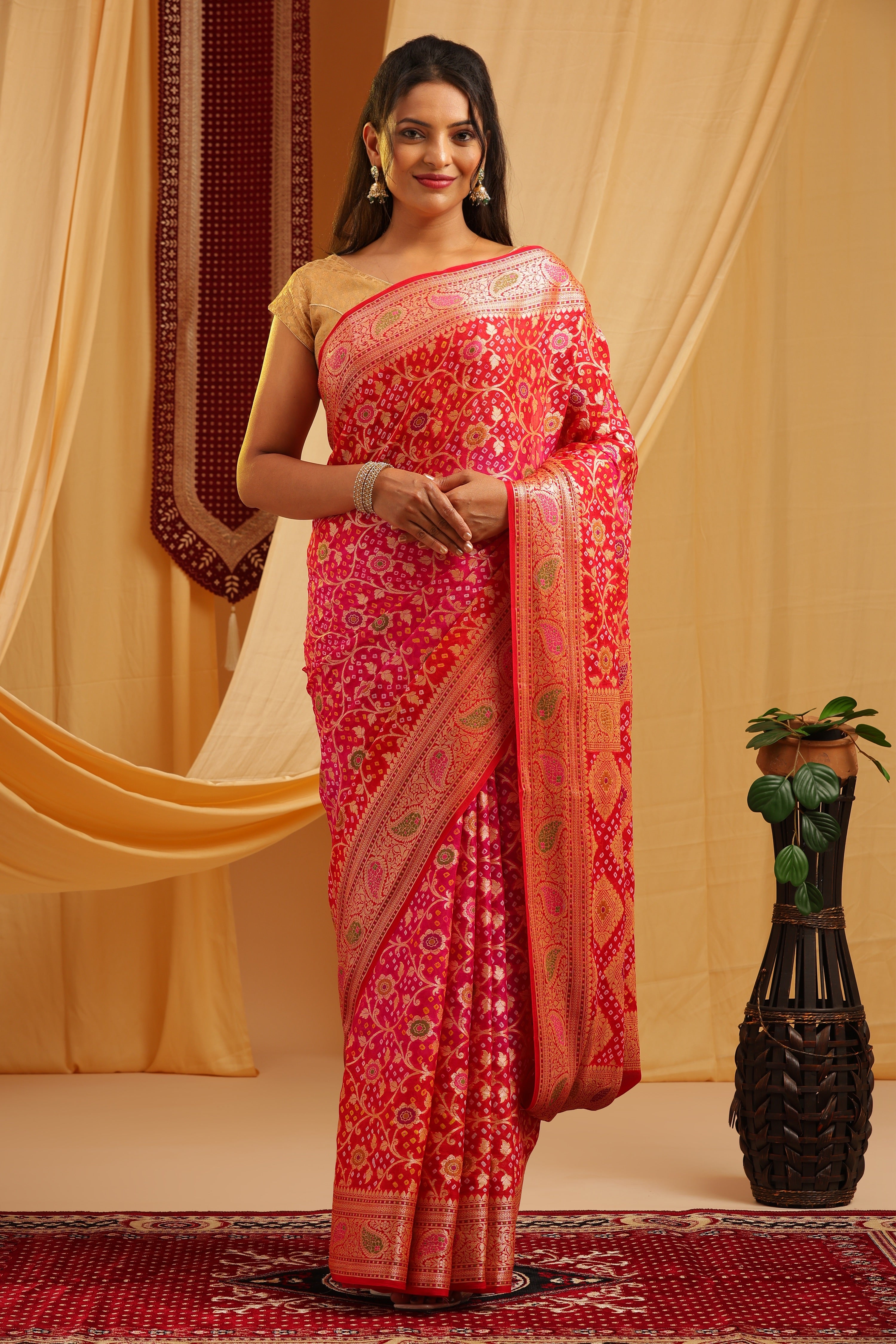 Banarasi georgette khaddi tilfi bandhej saree